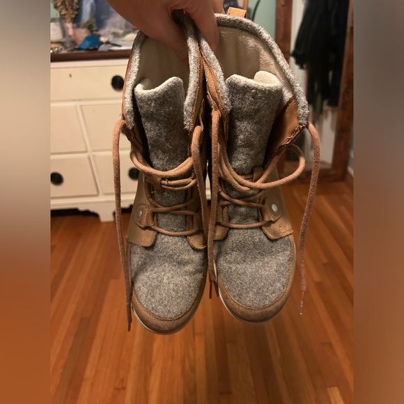 Women's SOREL Explorer Joan Waterproof Winter Boots - Picture 5 of 7